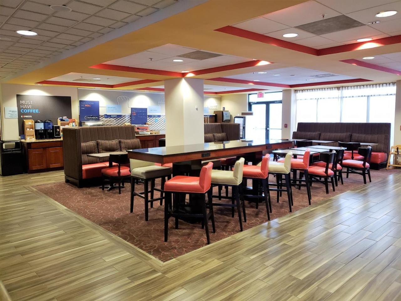 Holiday Inn Express Portland West/Hillsboro By Ihg Exterior foto
